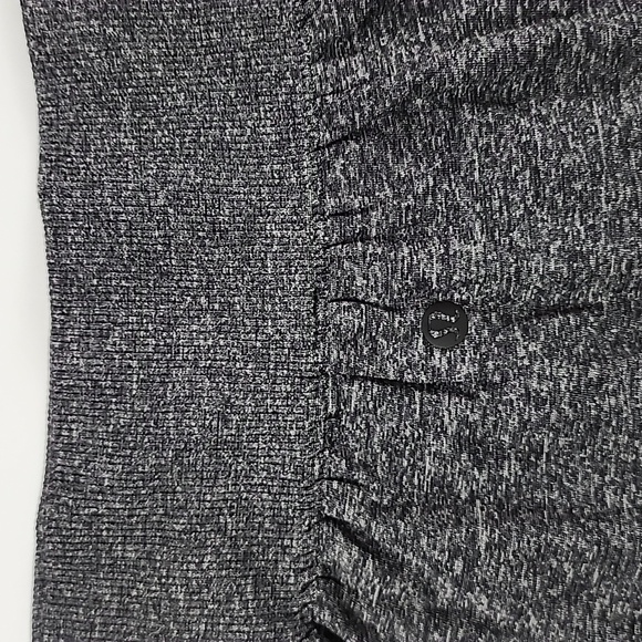 Lululemon Boulevard Bliss Skirt Heathered Black Grey Stretch High Waist Size 2 - Picture 7 of 13
